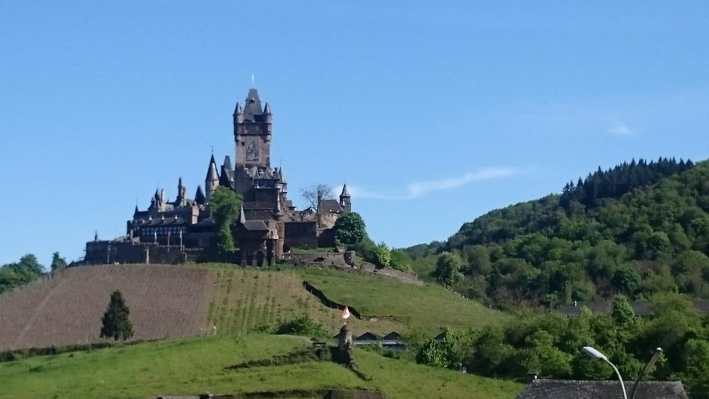 Ferienwohnungen Am Bruttiger Moselsteig المظهر الخارجي الصورة
